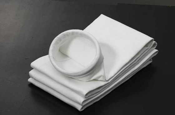 Professional Dust Collector Polyester Filter Bags Anti - Asam Anti - Alkali 450gm ~ 550gm