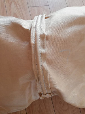 Tahan suhu tinggi Oil& Water Repellent Fiberglass Filter Bag