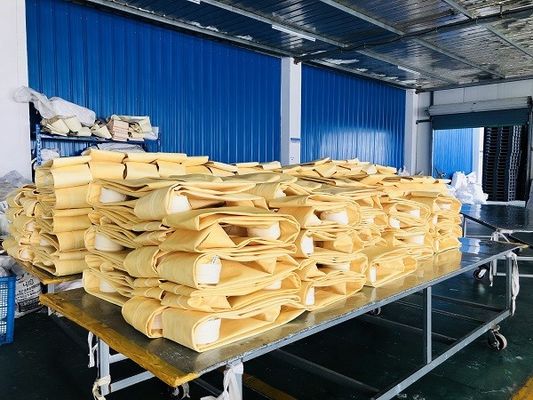 Produksi Profesional Non Woven Arcylic Filter Bag Untuk Bag House